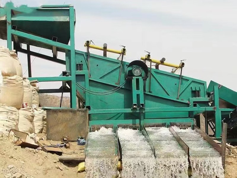 陆地振动筛淘金机组